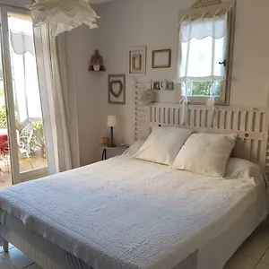 La Parenthèse Lauris